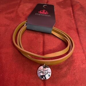 Paparazzi bracelet nwt